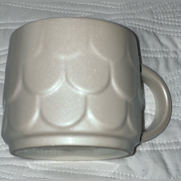 Starbucks Mermaid scales Mug - Picture 4 of 4